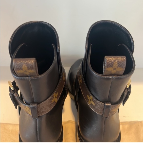 Louis  Vuitton limited edition Moto Ankle Boots 🤎🖤 size 38 - Picture 6 of 9